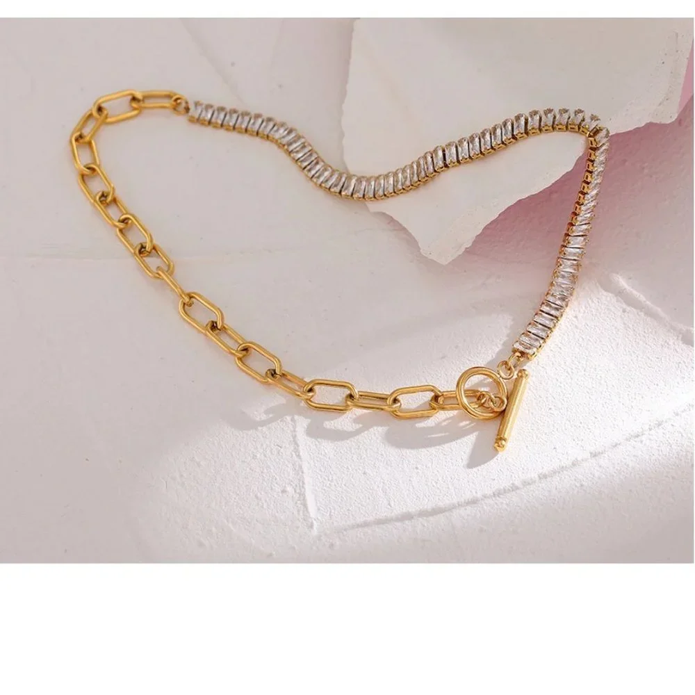 New 18K Gold Plated Baguette Diamond Link Chain Circle Bar Toggle Necklace